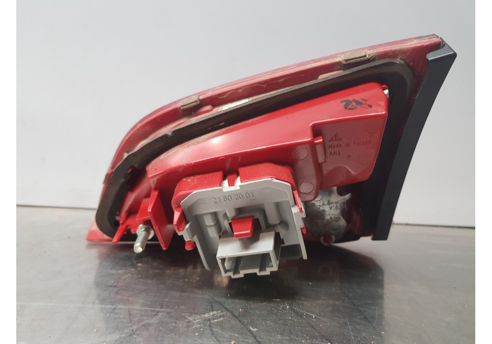 Recambio de piloto trasero izquierdo interior para audi a4 avant (b8) sline referencia OEM IAM 8K9945093B   Recambio de piloto trasero izquierdo interior para audi a4 avant (b8) sline referencia OEM IAM 8K9945093B