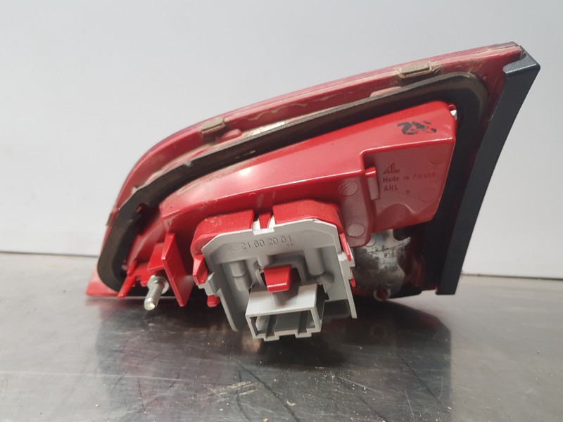 Recambio de piloto trasero izquierdo interior para audi a4 avant (b8) sline referencia OEM IAM 8K9945093B   Recambio de piloto trasero izquierdo interior para audi a4 avant (b8) sline referencia OEM IAM 8K9945093B