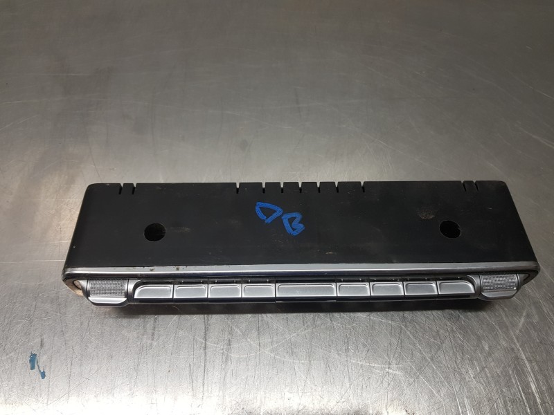 Recambio de mando climatizador para mercedes clase a (w177) 200 d referencia OEM IAM A2479056703  