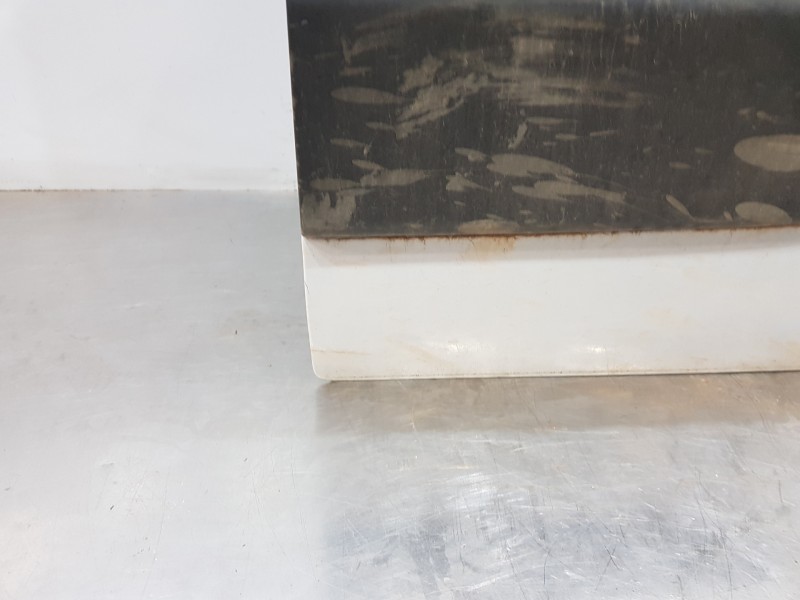 Recambio de puerta delantera derecha para renault master iii furgón referencia OEM IAM   