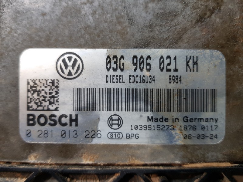 Recambio de centralita motor uce para volkswagen golf v berlina (1k1) highline referencia OEM IAM   