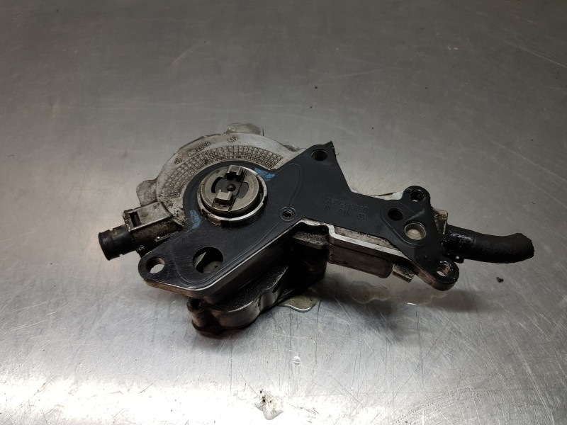 Recambio de depresor freno / bomba vacio para volkswagen golf v berlina (1k1) highline referencia OEM IAM 038145209H  