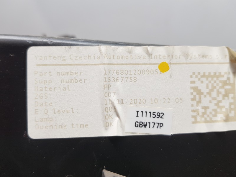 Recambio de guantera para mercedes clase a (w177) 200 d referencia OEM IAM A17768009059051  