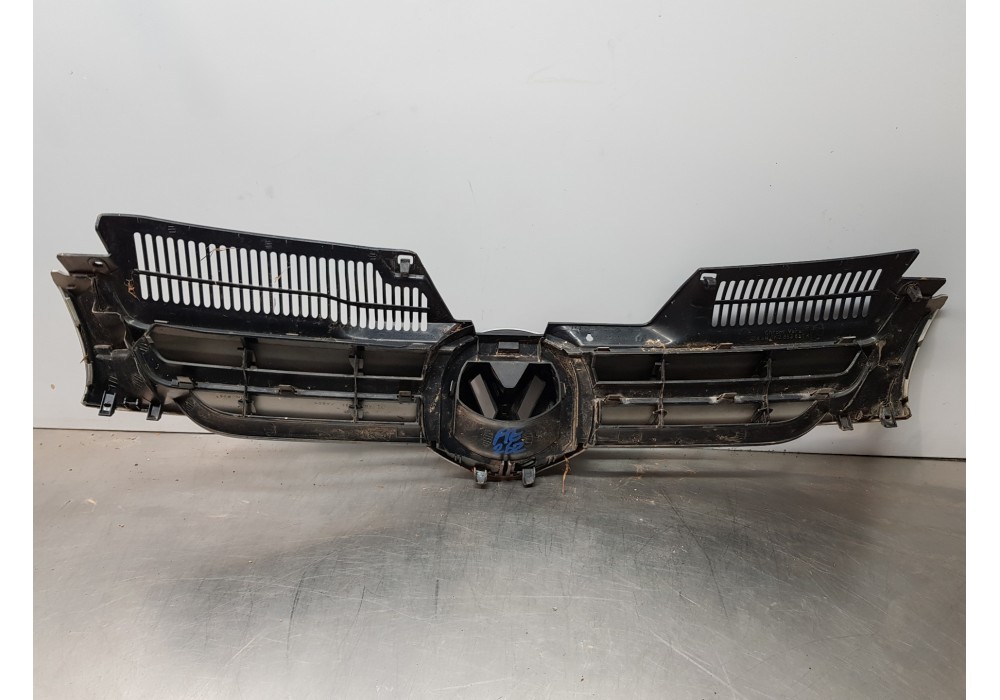 Recambio de rejilla delantera para volkswagen golf v berlina (1k1) highline referencia OEM IAM 1K0853651AGRU   Recambio de rejilla delantera para volkswagen golf v berlina (1k1) highline referencia OEM IAM 1K0853651AGRU