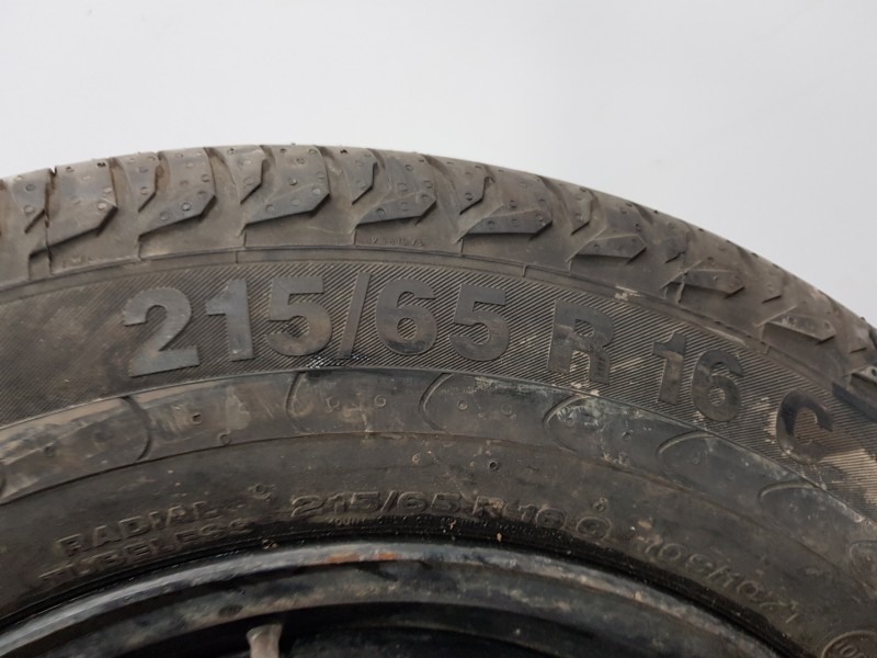 Recambio de neumatico repuesto para ford transit custom kasten custom referencia OEM IAM 2086973  