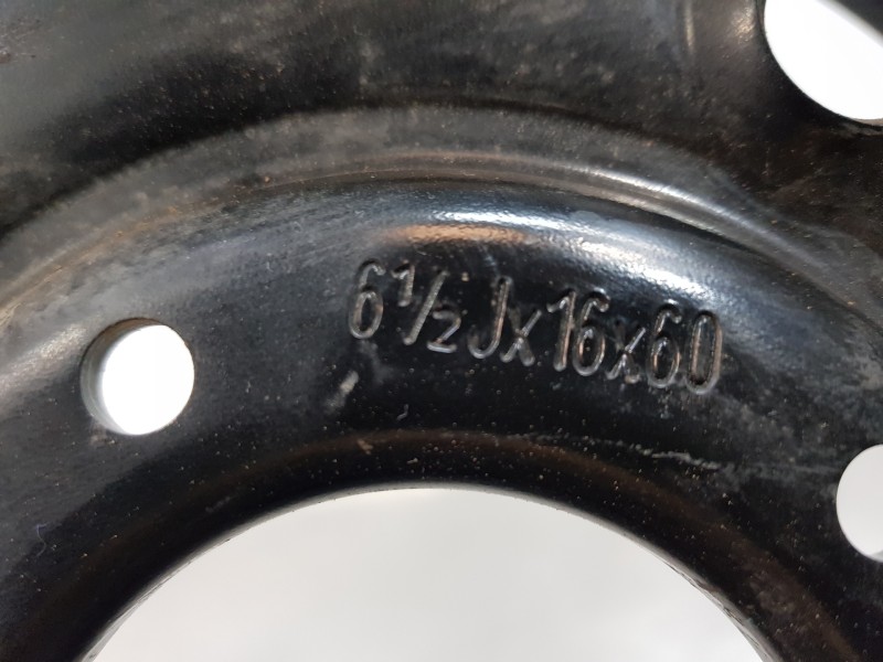 Recambio de neumatico repuesto para ford transit custom kasten custom referencia OEM IAM 2086973  