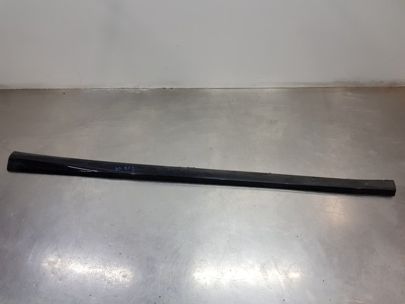 Recambio de faldon lateral para audi a3 (8v) attracted referencia OEM IAM 8V30716859AX 8V3853859 