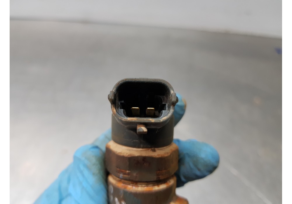 Recambio de inyector para peugeot 308 sw style referencia OEM IAM 0445110566   Recambio de inyector para peugeot 308 sw style referencia OEM IAM 0445110566