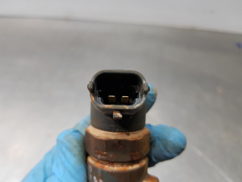 Recambio de inyector para peugeot 308 sw style referencia OEM IAM 0445110566  