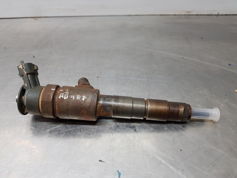 Recambio de inyector para peugeot 308 sw style referencia OEM IAM 0445110566  