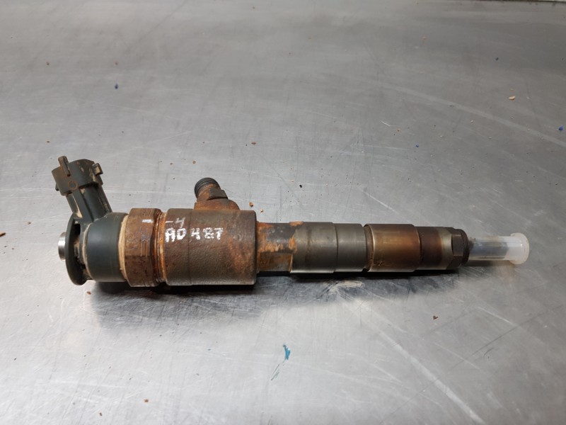 Recambio de inyector para peugeot 308 sw style referencia OEM IAM 0445110566   Recambio de inyector para peugeot 308 sw style referencia OEM IAM 0445110566