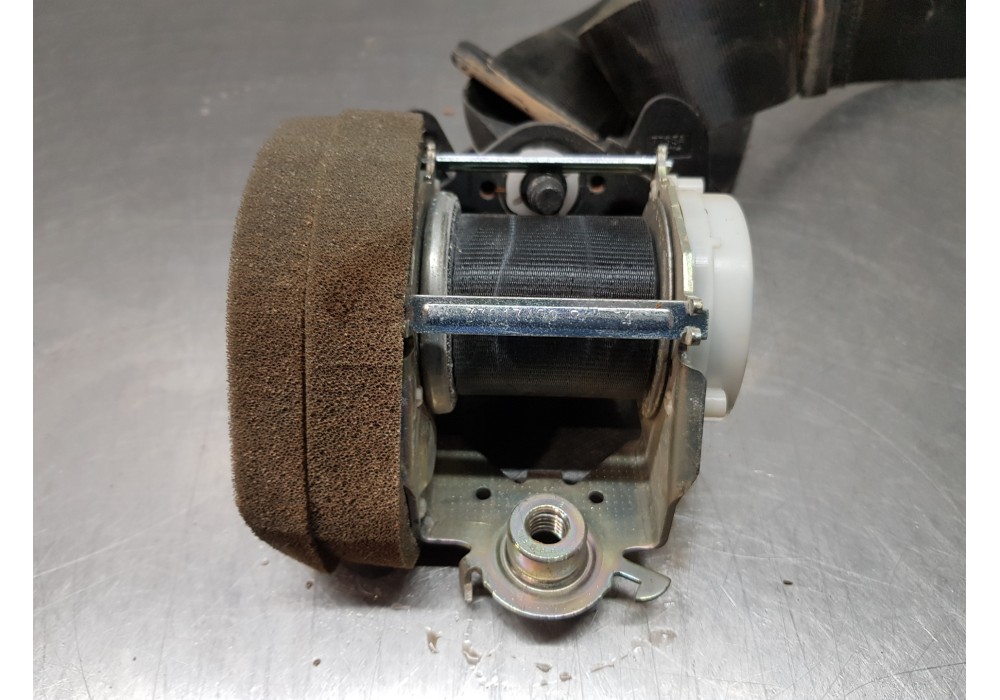 Recambio de cinturon seguridad trasero derecho para peugeot 308 sw style referencia OEM IAM 98087918XX   Recambio de cinturon seguridad trasero derecho para peugeot 308 sw style referencia OEM IAM 98087918XX