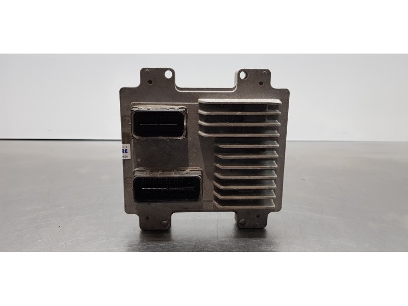 Recambio de centralita motor uce para opel corsa e edition referencia OEM IAM 12679197   Recambio de centralita motor uce para opel corsa e edition referencia OEM IAM 12679197