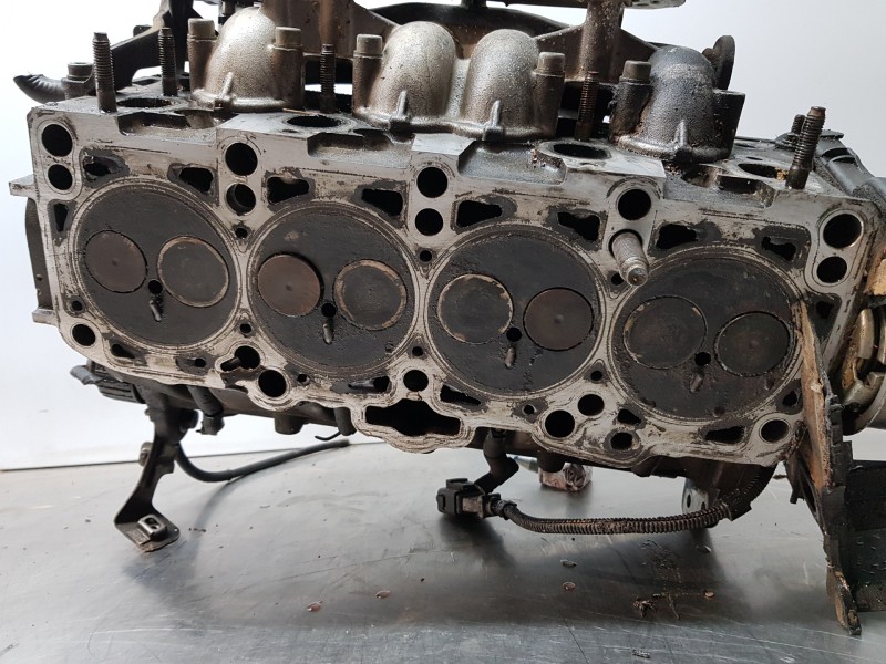 Recambio de culata para volkswagen golf v berlina (1k1) highline referencia OEM IAM 03G103351C 38103373R 