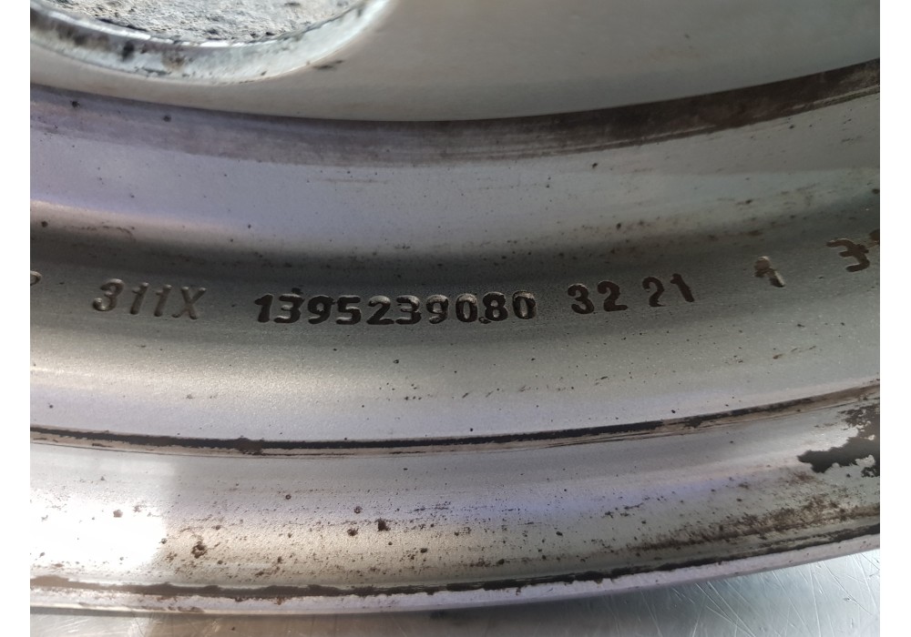 Recambio de llanta para citroen jumper kasten l2h2 referencia OEM IAM 1395239080   Recambio de llanta para citroen jumper kasten l2h2 referencia OEM IAM 1395239080