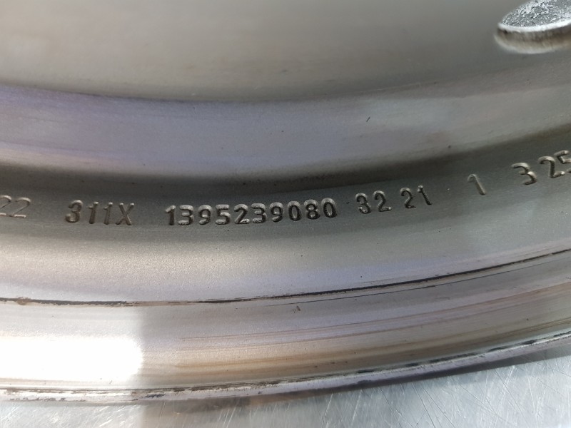 Recambio de llanta para citroen jumper kasten l2h2 referencia OEM IAM 1395239080   Recambio de llanta para citroen jumper kasten l2h2 referencia OEM IAM 1395239080