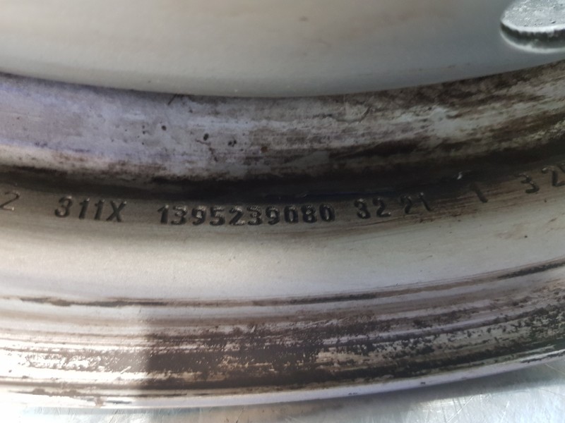 Recambio de llanta para citroen jumper kasten l2h2 referencia OEM IAM 5401P9 1395239080  Recambio de llanta para citroen jumper kasten l2h2 referencia OEM IAM 5401P9 1395239080