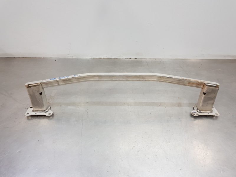 Recambio de refuerzo paragolpes delantero para peugeot 3008 active referencia OEM IAM 9822535580  