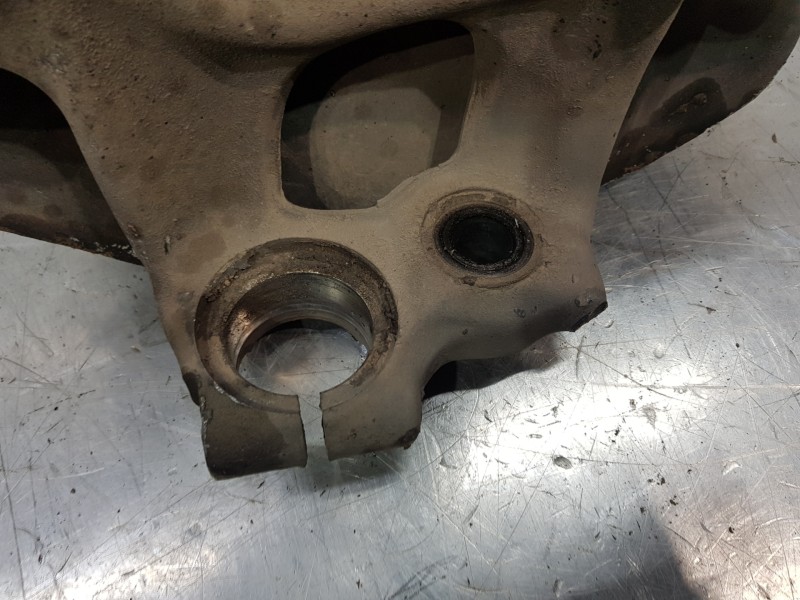 Recambio de mangueta delantera derecha para audi a4 avant (b8) sline referencia OEM IAM 8K0407254R 8K0407254T 