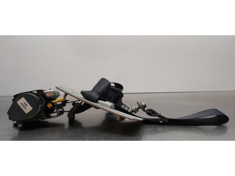 Recambio de cinturon seguridad delantero derecho para mitsubishi outlander (cw0) challenge 4wd referencia OEM IAM 7000A014XB  
