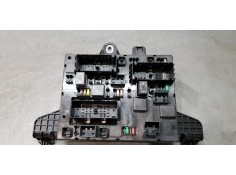 Recambio de caja reles / fusibles para opel astra j lim. cosmo referencia OEM IAM 13302300