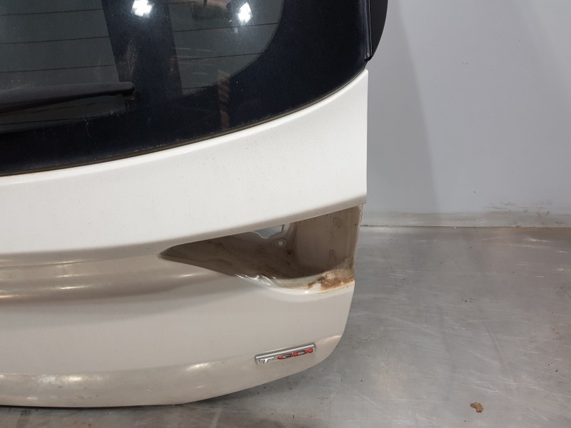 Recambio de porton trasero para kia stonic (ybcuv) concept referencia OEM IAM 73700H8400  