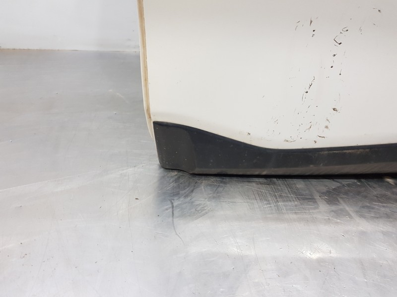 Recambio de puerta trasera izquierda para kia stonic (ybcuv) concept referencia OEM IAM 77003H8400  