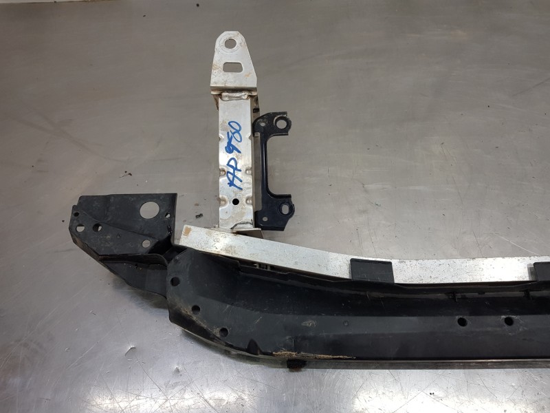 Recambio de refuerzo paragolpes delantero para toyota rav 4 hybrid referencia OEM IAM 5213242070 5261842060 