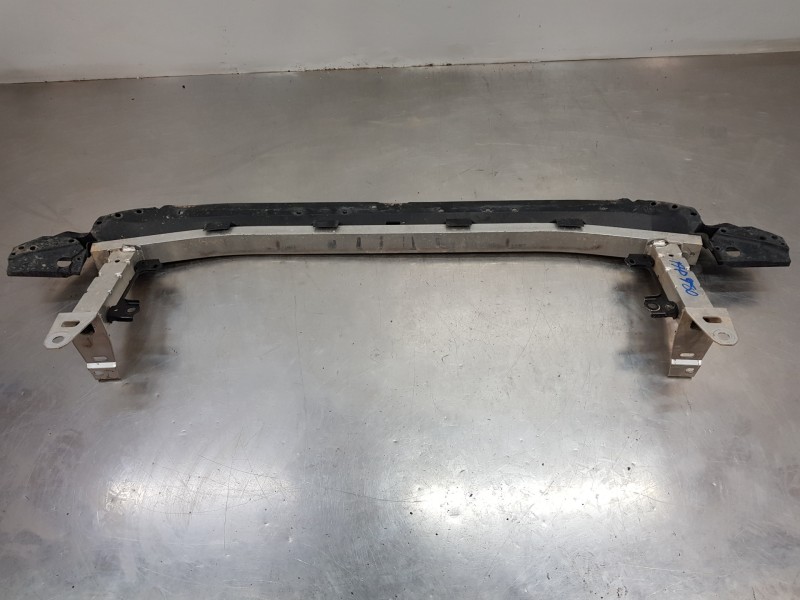 Recambio de refuerzo paragolpes delantero para toyota rav 4 hybrid referencia OEM IAM 5213242070 5261842060 