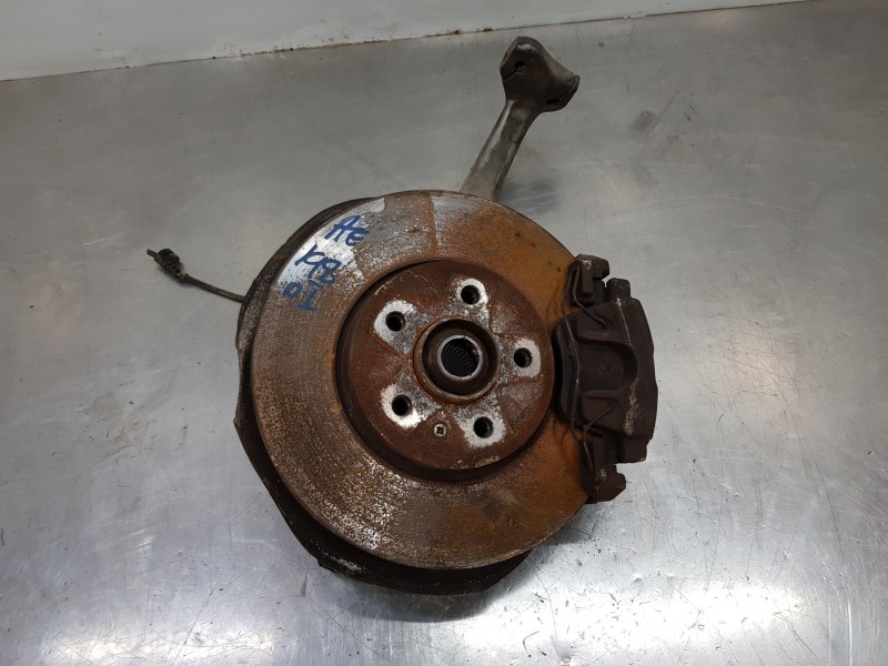 Recambio de mangueta delantera izquierda para audi a4 avant (b8) sline referencia OEM IAM 8K0407253T 8K0407253R  Recambio de mangueta delantera izquierda para audi a4 avant (b8) sline referencia OEM IAM 8K0407253T 8K0407253R