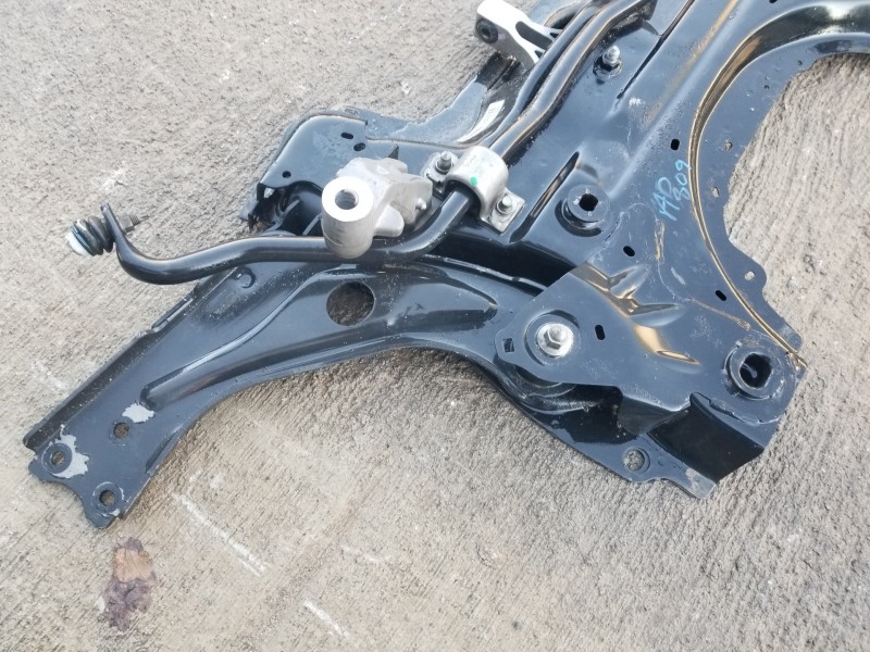 Recambio de puente delantero para peugeot 3008 active referencia OEM IAM 9808812580  