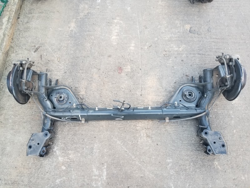 Recambio de puente trasero para nissan juke (f15) visia referencia OEM IAM 55501BX65A   Recambio de puente trasero para nissan juke (f15) visia referencia OEM IAM 55501BX65A