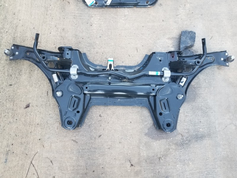 Recambio de puente delantero para opel corsa f elegance referencia OEM IAM 9834696980  