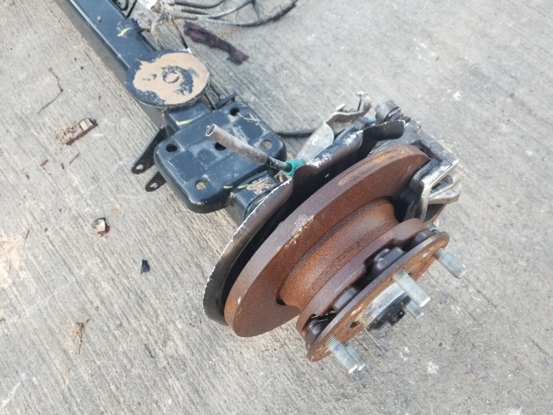 Recambio de puente trasero para ford transit custom kasten custom referencia OEM IAM 2500916  