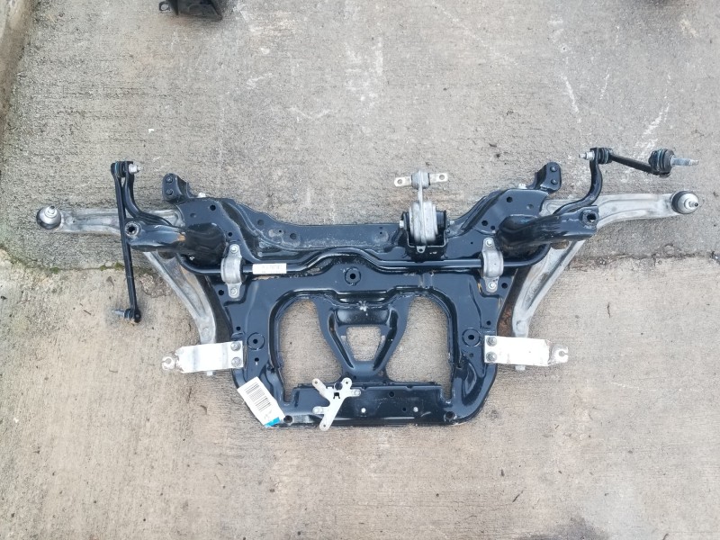 Recambio de puente delantero para mercedes clase a (w177) 200 d referencia OEM IAM A1776207101  