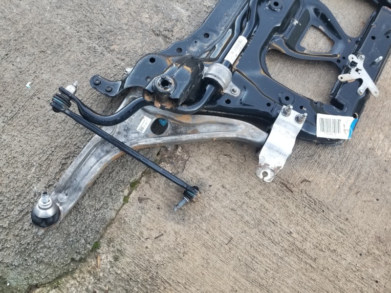 Recambio de puente delantero para mercedes clase a (w177) 200 d referencia OEM IAM A1776207101  