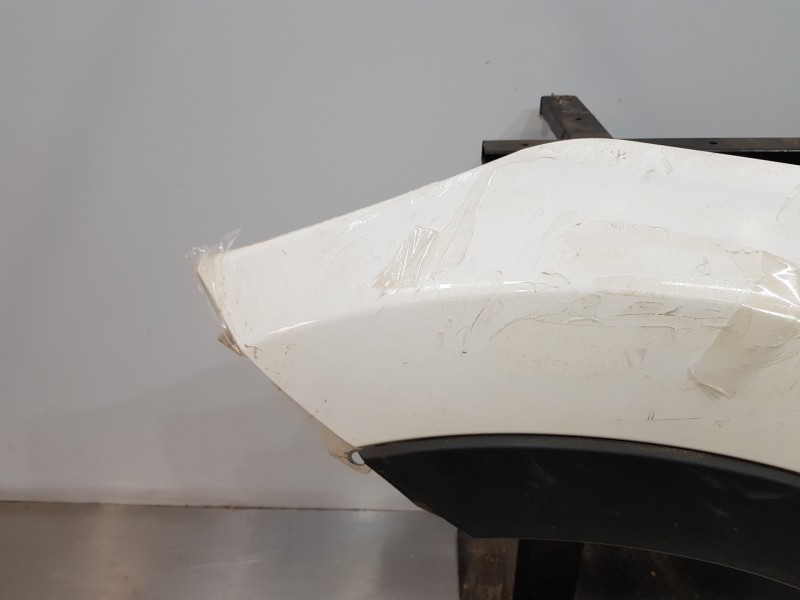 Recambio de aleta delantera izquierda para kia stonic (ybcuv) concept referencia OEM IAM 66311H8400  