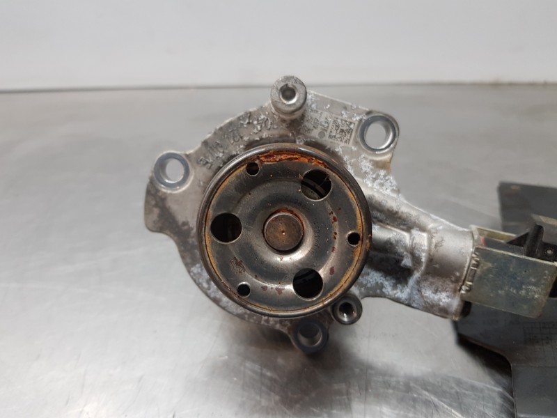 Recambio de bomba agua para audi a3 (8v) attracted referencia OEM IAM 4L121011E 4L121011N 