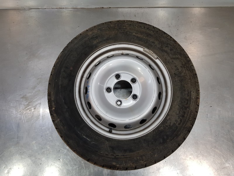 Recambio de llanta para renault master iii furgón referencia OEM IAM 403003582R  