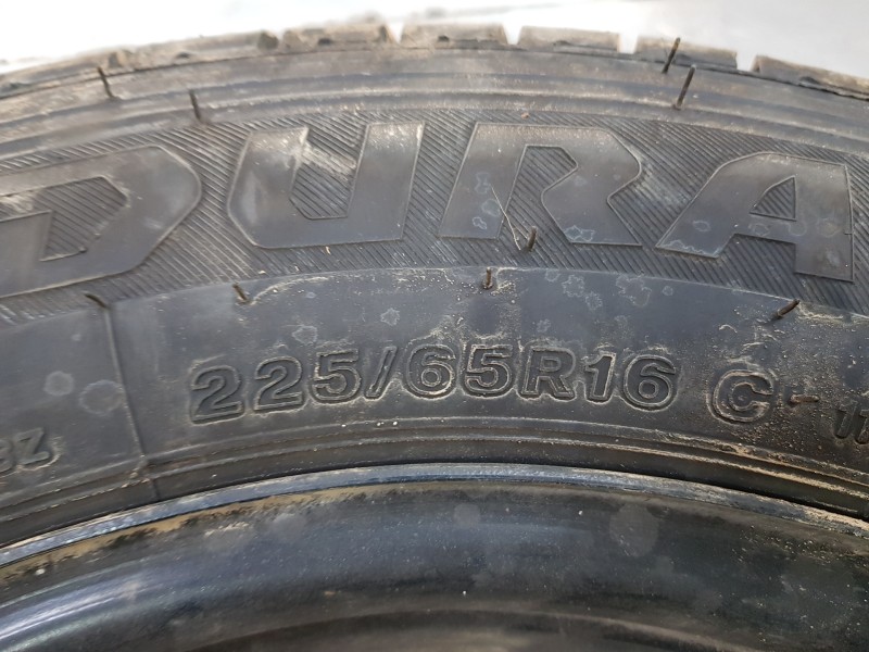 Recambio de llanta para renault master iii furgón referencia OEM IAM 403003582R  