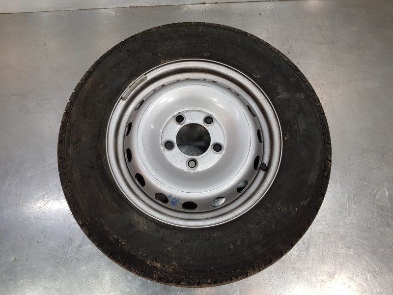 Recambio de llanta para renault master iii furgón referencia OEM IAM 403003582R  