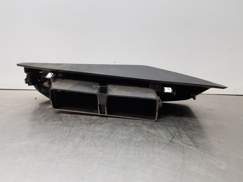 Recambio de rejilla aireadora para peugeot 3008 active referencia OEM IAM 9814075577  