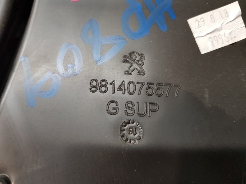 Recambio de rejilla aireadora para peugeot 3008 active referencia OEM IAM 9814075577  