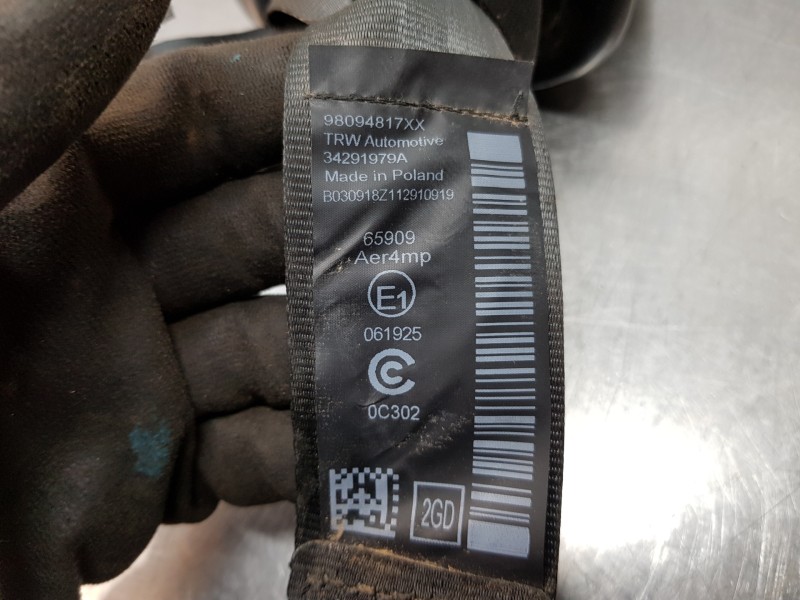 Recambio de cinturon seguridad trasero derecho para peugeot 3008 active referencia OEM IAM 98094817XX  