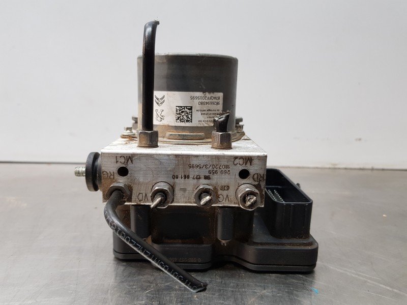 Recambio de abs para peugeot 3008 active referencia OEM IAM 9812786180  