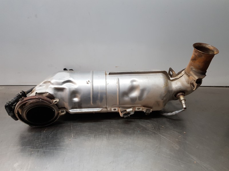 Recambio de catalizador para peugeot 3008 active referencia OEM IAM 9816188180  