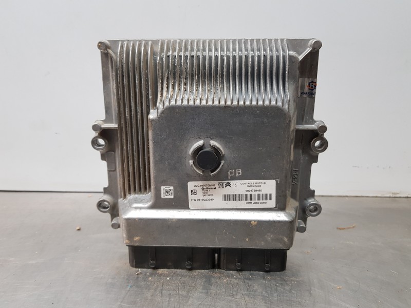 Recambio de centralita motor uce para peugeot 3008 active referencia OEM IAM 9829728480  