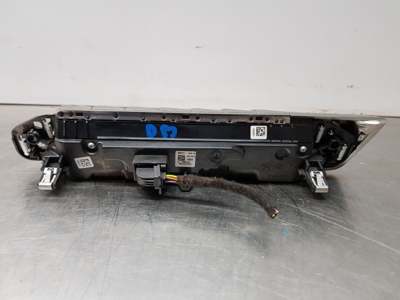 Recambio de mando climatizador para peugeot 3008 active referencia OEM IAM 98249153DX  