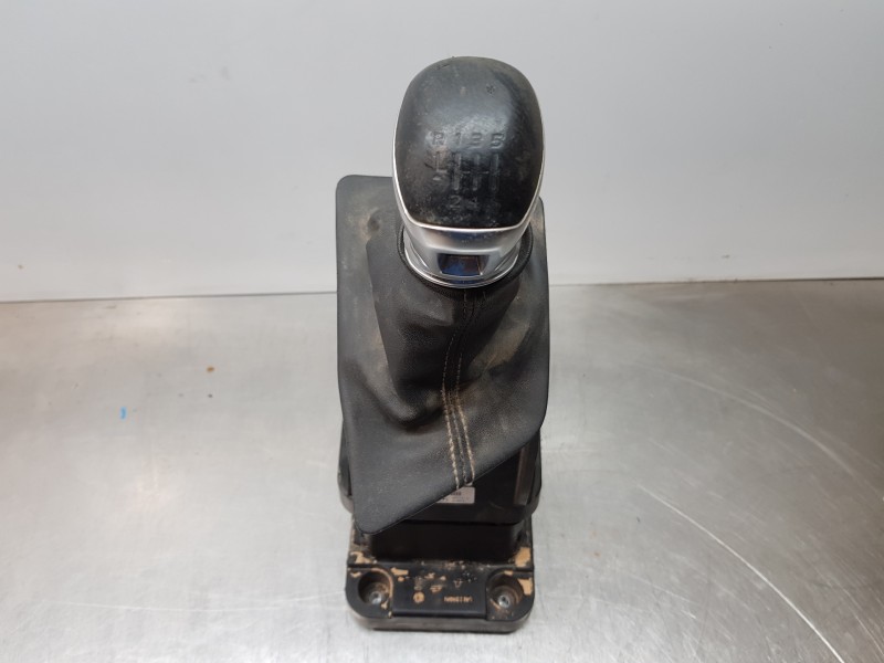Recambio de palanca cambio para peugeot 3008 active referencia OEM IAM 9814673780  