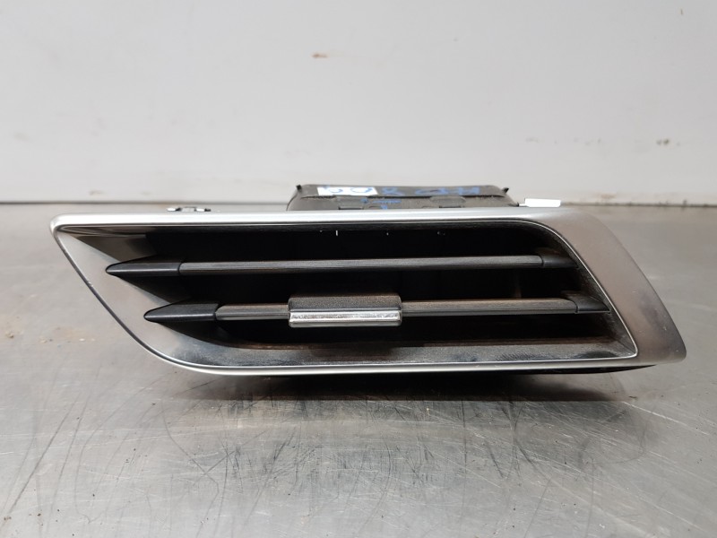 Recambio de rejilla aireadora para peugeot 3008 active referencia OEM IAM 98101430DX  